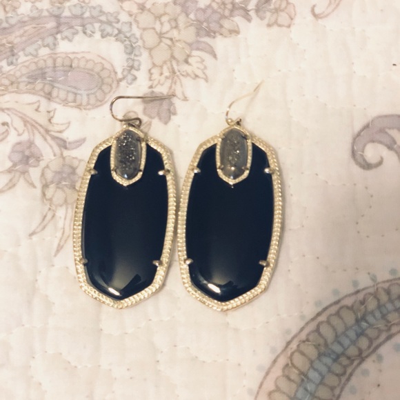 Kendra Scott Jewelry - Kendra Scott earings